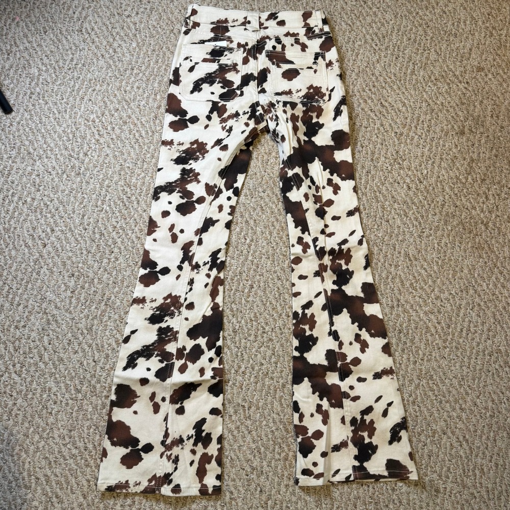 NWT Forever 21 Cow Print Flare Jeans Denim Pants Women Size 27 Brown Cream - Picture 2 of 10